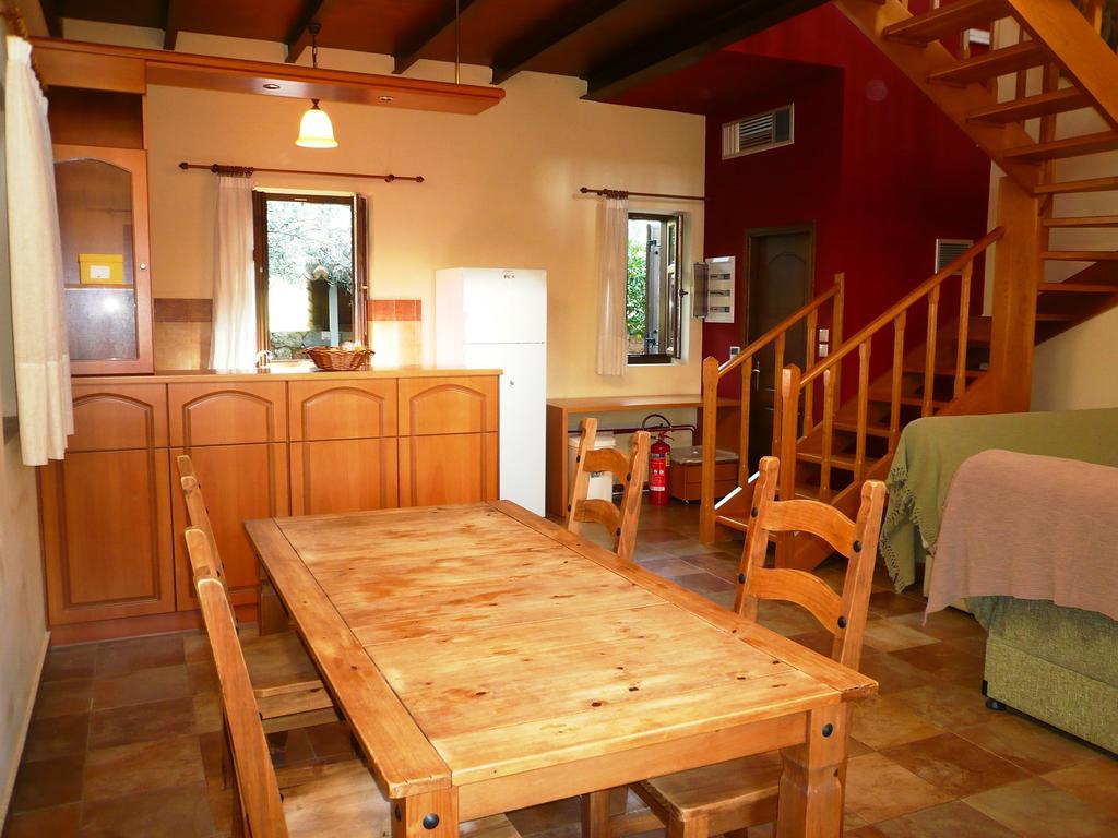 Maison Viros Kardamyli Pokoj fotografie